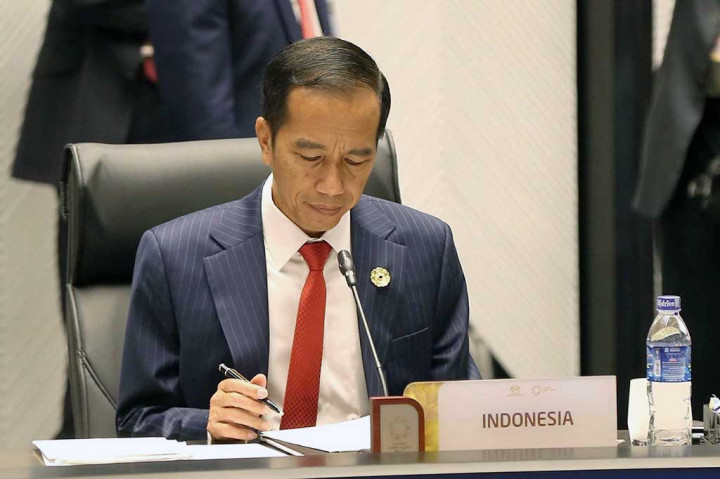 Jokowi Hadiri Pertemuan Pemimpin Ekonomi APEC