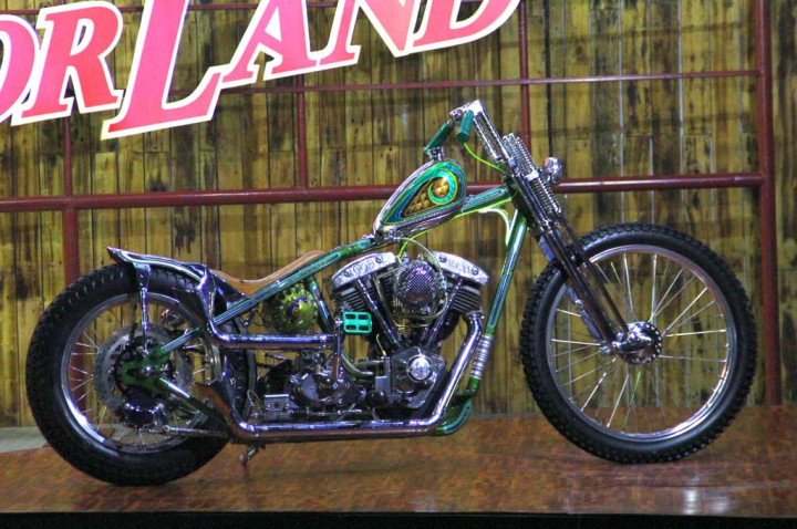 Chopper Garapan Queenlekha, jadi Raja di Surabaya