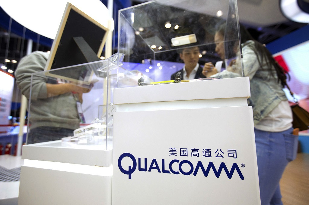 Qualcomm menolak tawaran Broadcom. (AP Photo/Mark Schiefelbein, File)