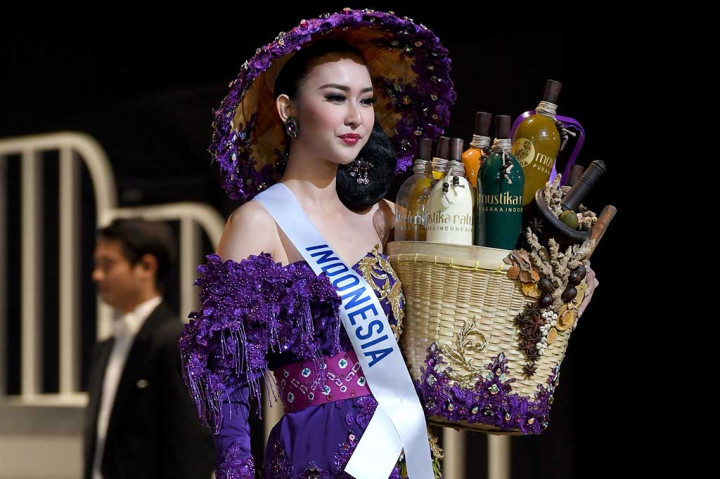 Kevin Lilliana Dinobatkan sebagai Miss International 2017