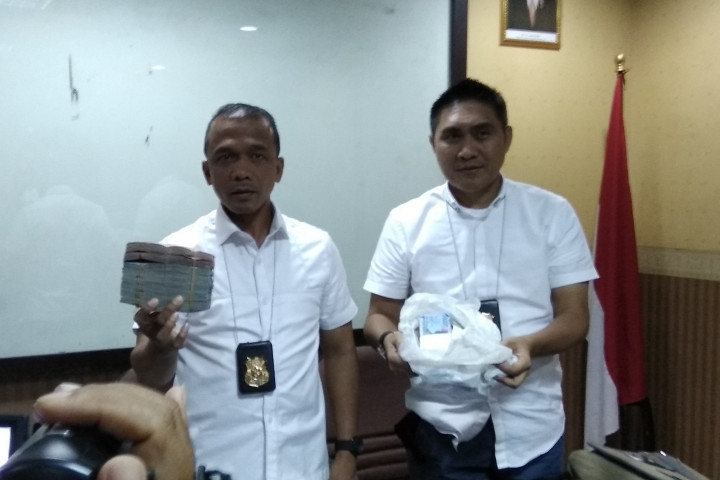 Sekretaris Dinas Bina Marga Muratara Terjaring OTT