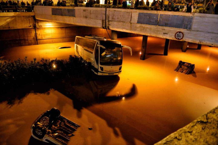 Banjir di Athena, Korban Bertambah 15 Orang