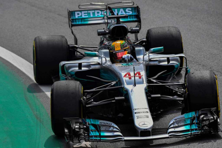 Juara Dunia, Hamilton Tak akan Gunakan No.1 di Mobilnya