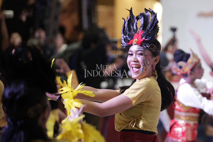 Kemeriahan Indonesia Menari 2017