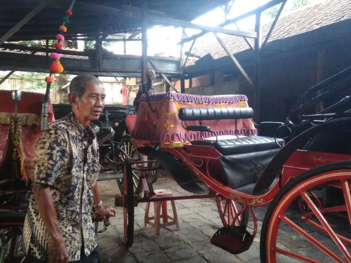 Tujuh Kereta Kuda Dikirim dari Solo ke Medan