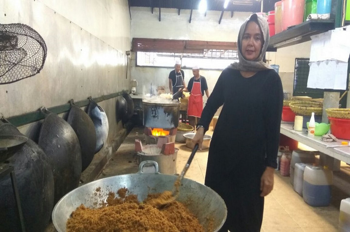 Sayur Daun Ubi Jadi Menu Resepsi Unduh Mantu Putri Presiden RI