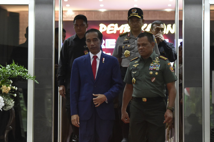 Presiden Diimbau Segera Proses Pergantian Panglima TNI