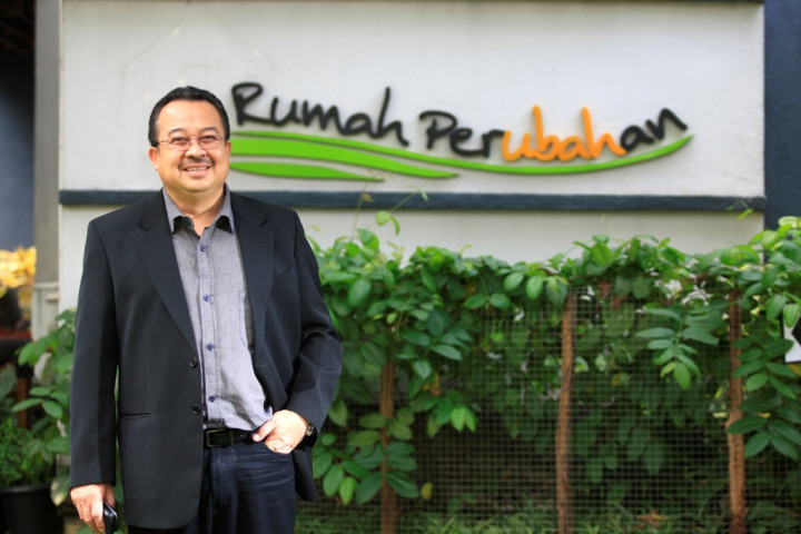 Pembentukan <i>Holding</i> Inovasi Pengembangan Bisnis BUMN