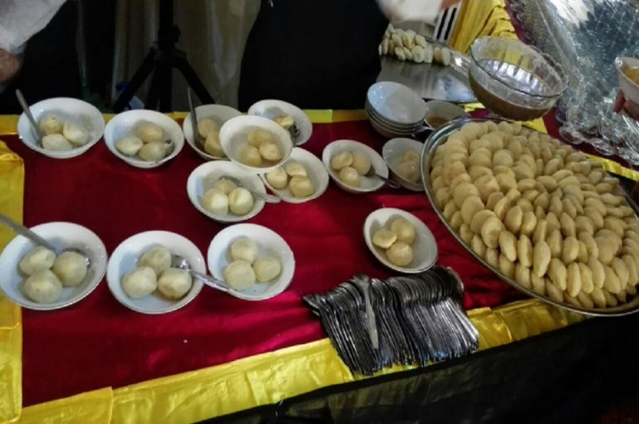 Serabi Jadi Sajian Pembuka Unduh Mantu Kahiyang-Bobby