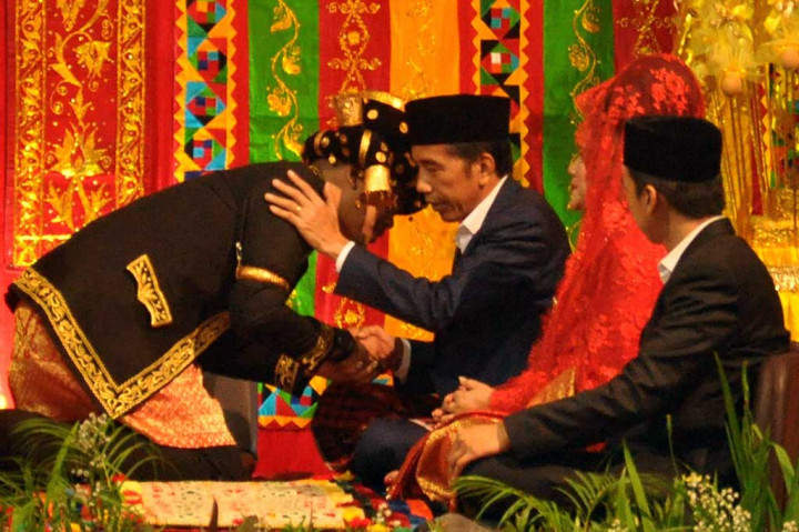 Nasihat Jokowi untuk Kahiyang-Bobby