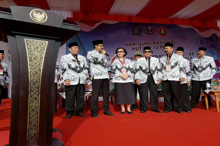Wagub Jatim Akui Kesejahteraan Guru tak Tetap Masih Bermasalah