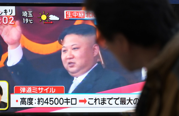 Kim Jong-un Awasi Langsung Uji Coba Rudal Antarbenua