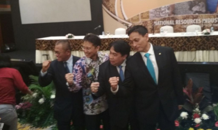 Tiga BUMN Tambang Resmi Berubah jadi Non-Persero