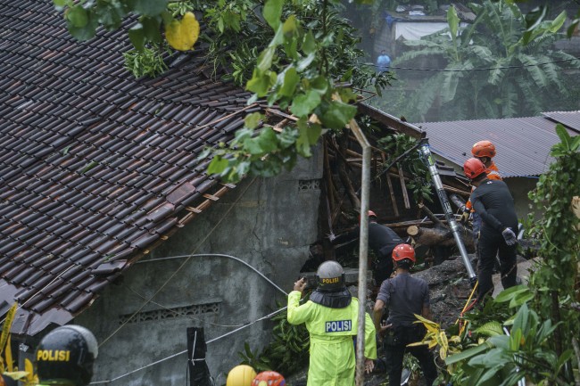 SKPI Terjunkan Tim Bantu Evakuasi Korban Bencana Alam di Bantul
