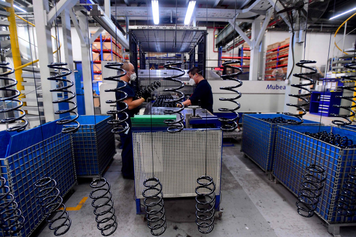 China Factory Activity Accelerates in November