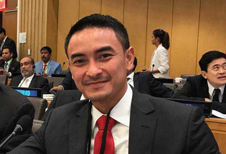 Zumi Zola Zulkifli , Gubernur Jambi