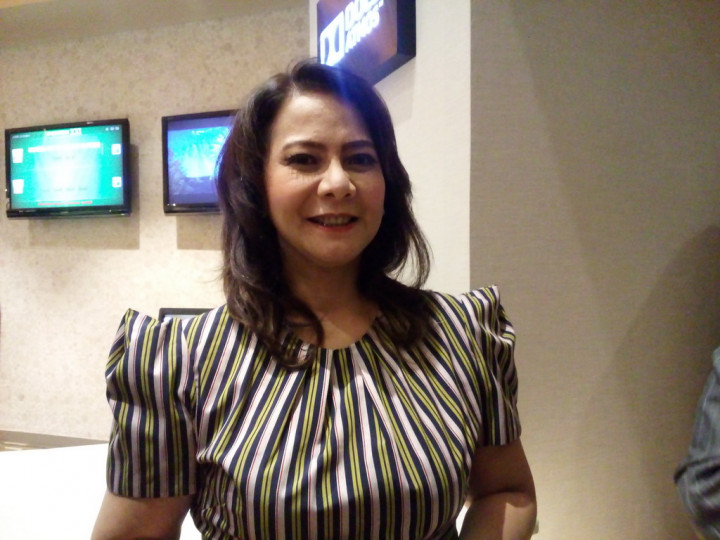 Kenangan Indah Memes Kerja Bareng Chrisye