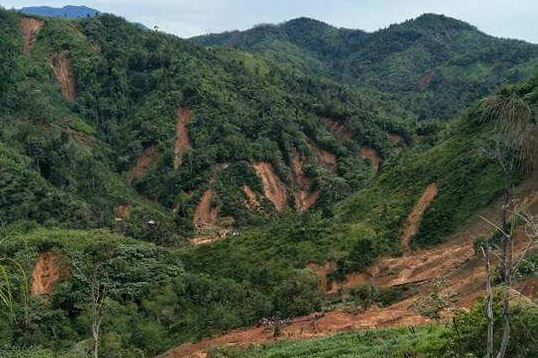 Enam Korban Hilang Banjir dan Longsor Pacitan Belum Ditemukan
