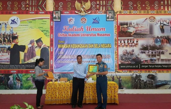 Unhan Gelorakan Semangat Kebangsaan di Papua