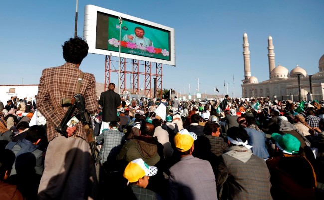 Houthi Ledakkan Rumah Mantan Presiden Yaman