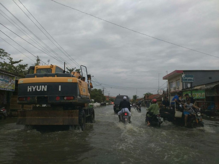 8.756 Rumah Rusak Akibat Banjir Rob di Pekalongan