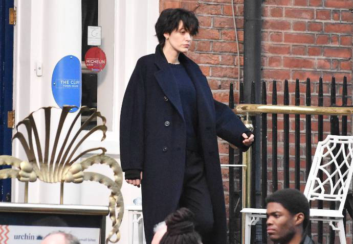 Penampilan Berbeda Blake Lively saat Syuting Film Terbaru