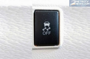 Understanding How <i>Traction Control</i> Works on Cars