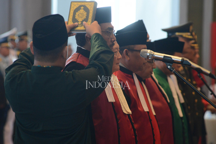 MA Lantik 10 Ketua Pengadilan Tinggi