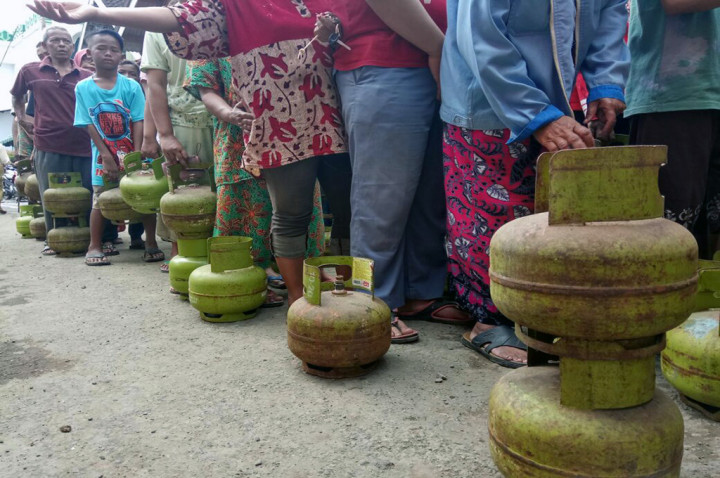 Warga Tegal Sulit Mendapatkan Elpiji 3 Kilogram