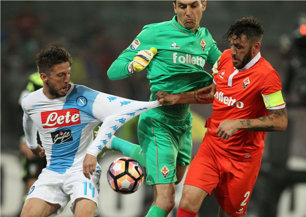 Pertemuan terakhir kedua tim (AFP PHOTO / CARLO HERMANN)
