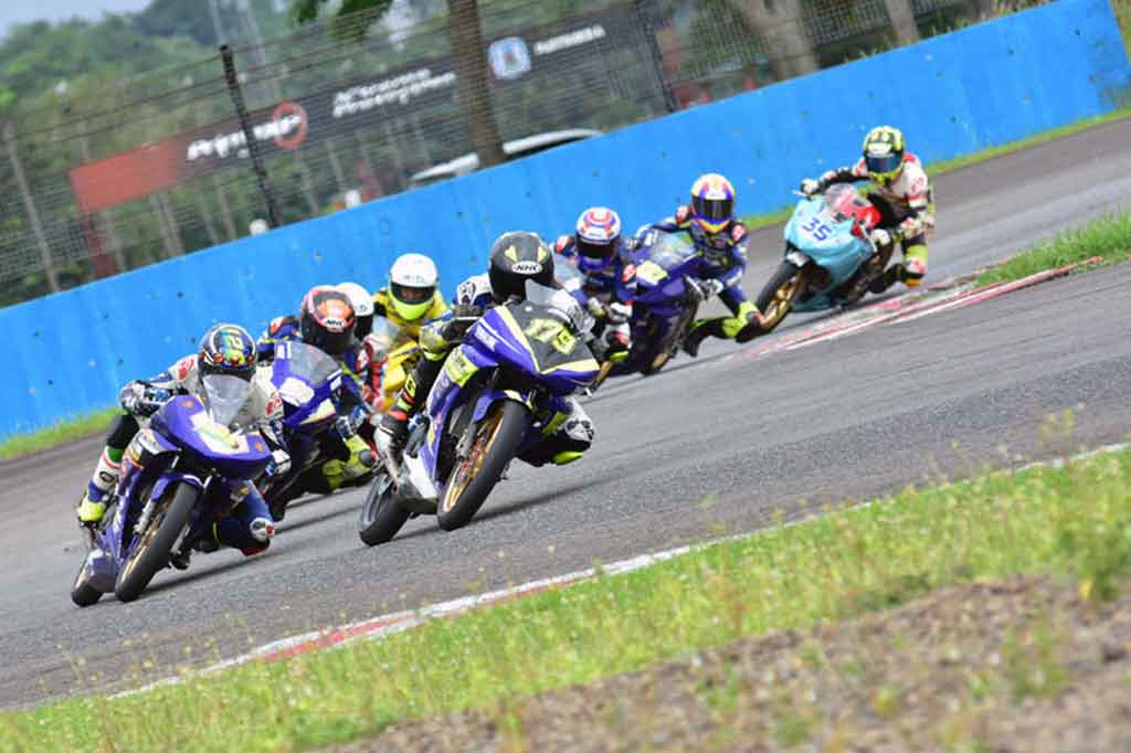 Keseruan Seri Pamungkas Kejurnas Balap Motor 2017