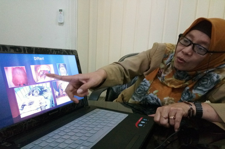 <i>KLB Difteri Dampak Orang Tua Egois</i>