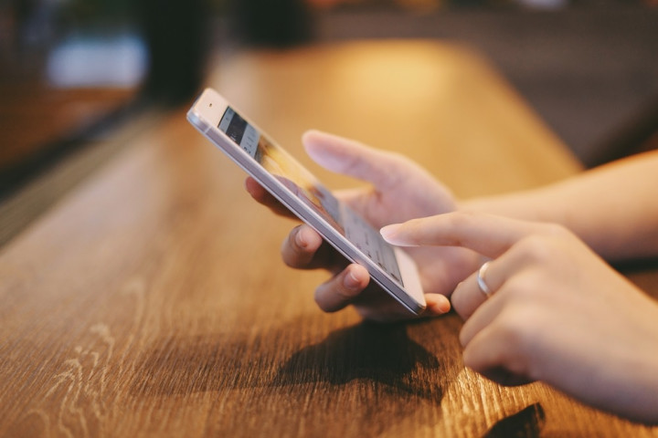 5 Keuntungan Menggunakan Aplikasi Pesan e-Chat