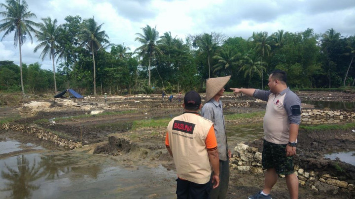 Diterjang Banjir, Sawah di Gunungkidul Tinggal Bebatuan