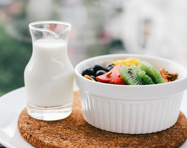 Pada Usia Berapa Susu UHT Aman untuk Anak?