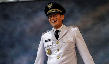 Alasan Sandi Kerap Pakai Lip Balm