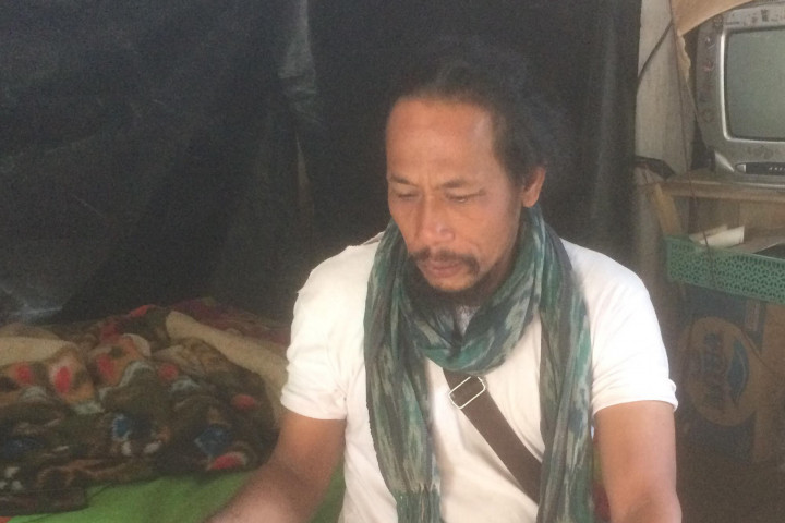 Alasan Mangku Mokoh Nekat Mendaki Gunung Agung