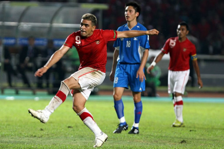 2010: Gol Spektakuler Cristian Gonzales Antar Indonesia ke Final Piala AFF