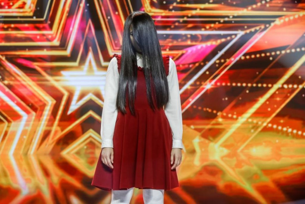 Riana Graharani, 25, dikenal sebagai Sacred Riana memenangkan ajang pencarian bakat Asia's Got Talent musim kedua.  (AXN)