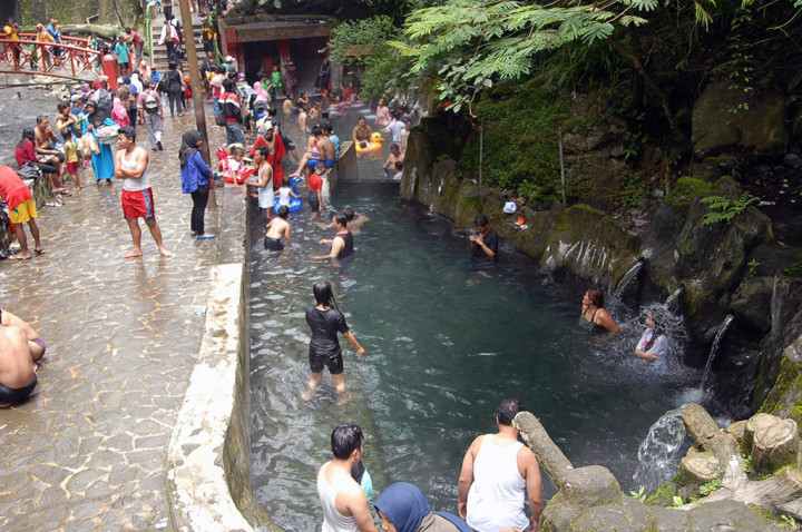 Fasilitas Jadi Alasan Objek Wisata Guci Belum Penuhi Target PAD