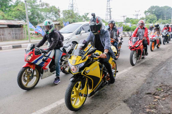 Ali Adrian Sambangi Bikers Cirebon dan Bandung
