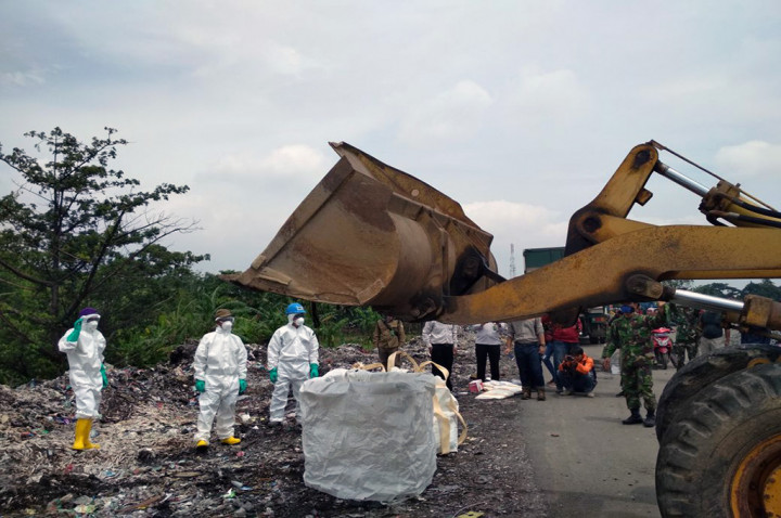 Limbah Medis di Cirebon Dimusnahkan di Bogor