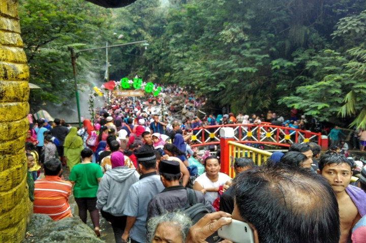 Penginapan di Pemandian Guci Tegal Sudah Penuh