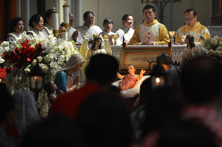 Misa Natal di Gereja Katedral Berlangsung Khidmat