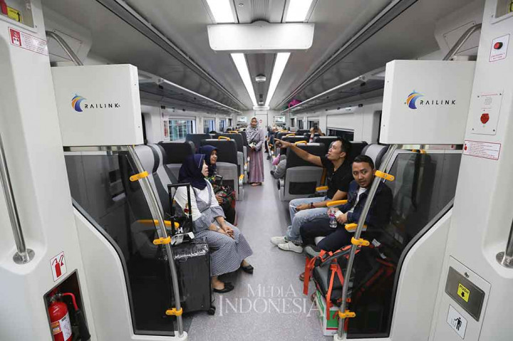 Kereta Bandara Soekarno-Hatta Mulai Beroperasi