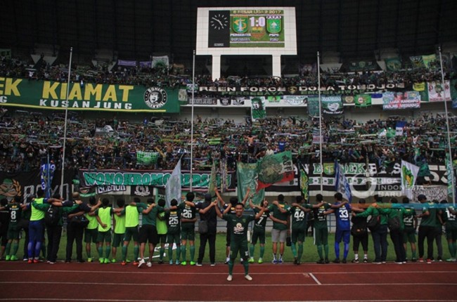 November: Persib Walk Out, Bhayangkara FC Juara, Persebaya Naik Kasta