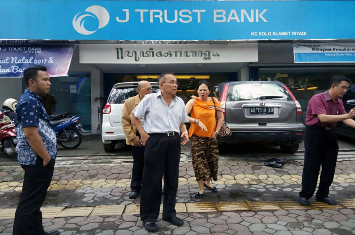 PN Surakarta Sita Aset Bank J Trust