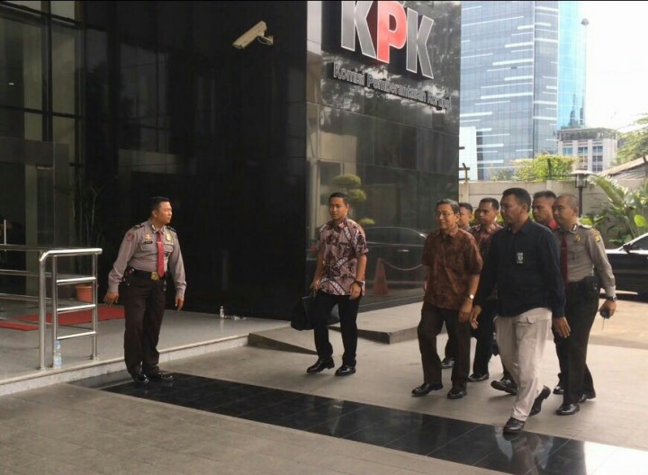 Boediono Memenuhi Panggilan KPK