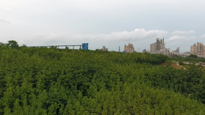 Menolak Disebut Perusak