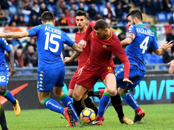 AS Roma Berbagi Poin dengan Sassuolo